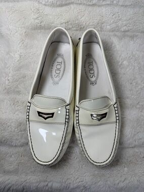Tod’s Gommino Shoes White Leather Driving Loafers Moccasin Flats Italy Wms 6.5